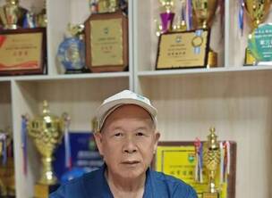 初心为光 门球为“药”——81岁老党员戴送福的门球之路